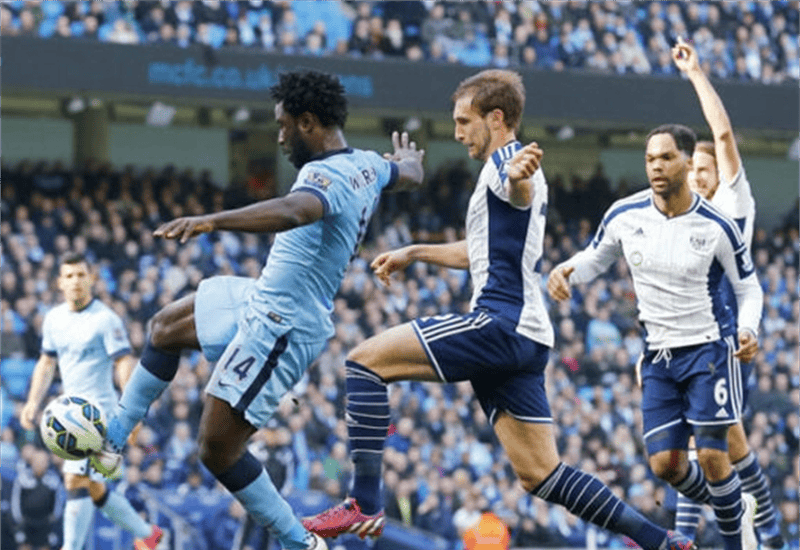 九游登录入口-冲刺阶段荷甲传出新动向，曼城更衣室发声，管理层表态：悬念犹存，轮换策略成焦点的简单介绍