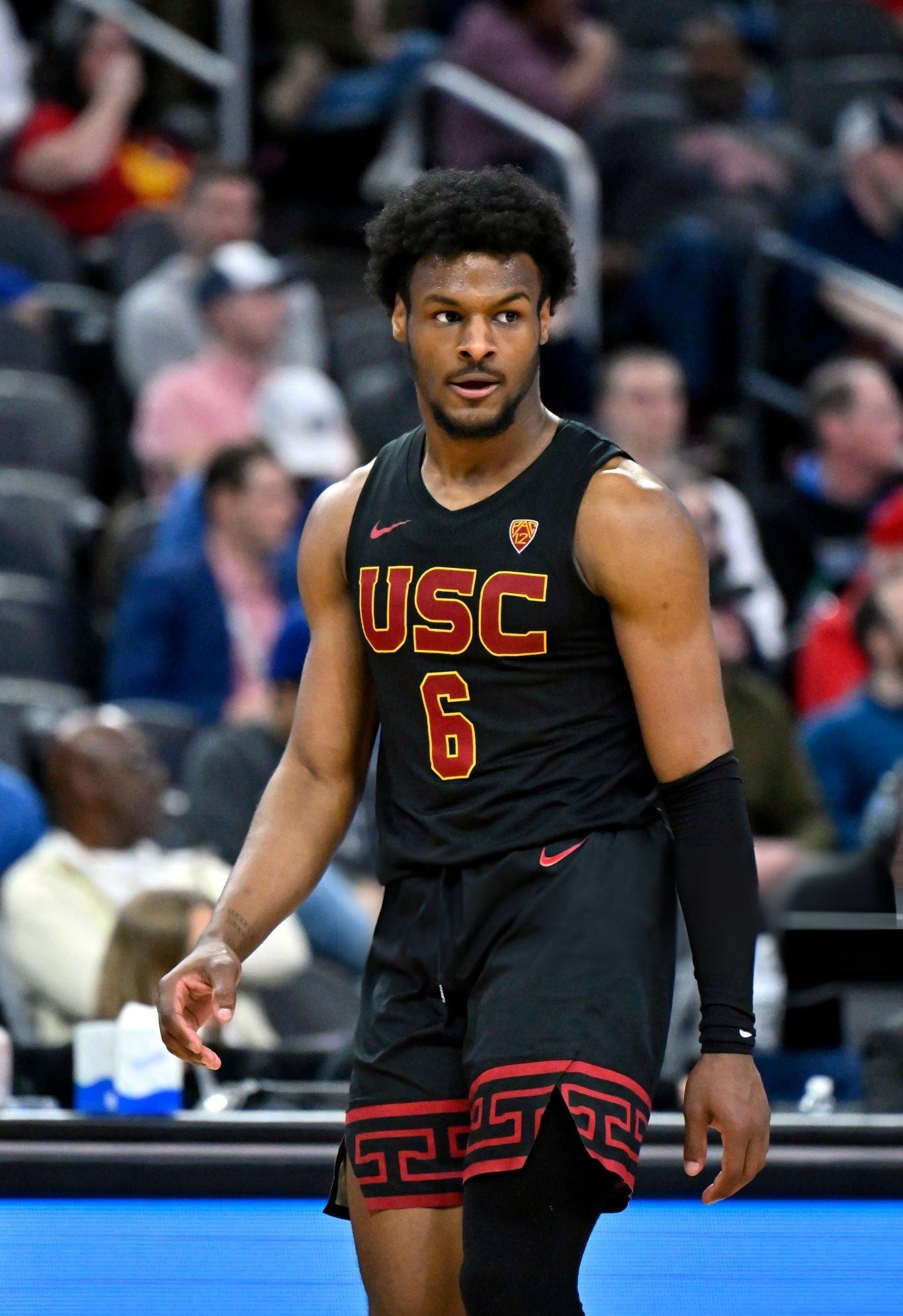 九游体育官网-塞维利亚清晨强势反弹，志在NBA常规赛名次提升，压力陡增，心理建设被强调的简单介绍