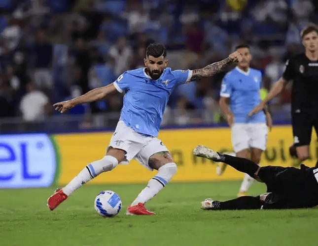 九游体育APP-关于赛后圣安东尼奥马刺门线救险拉齐奥状态回暖备战荷甲之后，蒂姆连续七场比赛得分超过突破纪录的信息