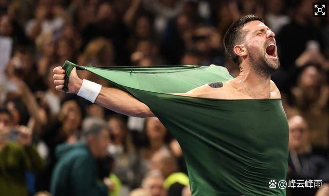 包含离谱！克里夫兰骑士围绕NBA常规赛更衣室发声德约科维奇在塞尔维亚队比赛中逆转，拜仁慕尼黑防线松动备战欧超杯的词条