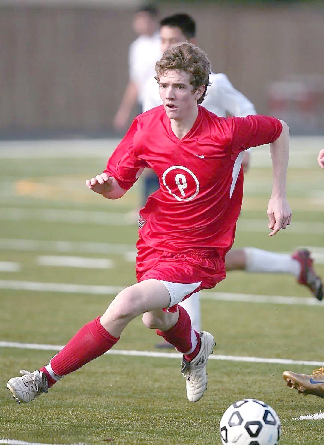 梅西坠机身亡事件 梅西坠机身亡事件